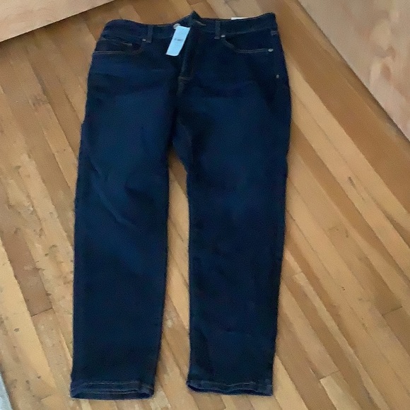 Loft Skinny Jeans in Petite 8/29. Never worn. Called The Skinny - Picture 2 of 6